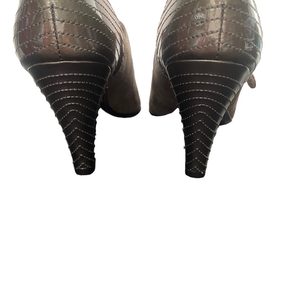 Sofft 7 1/2 Brown Suede Shoes Heels 3 1/2 inch - Picture 6 of 10